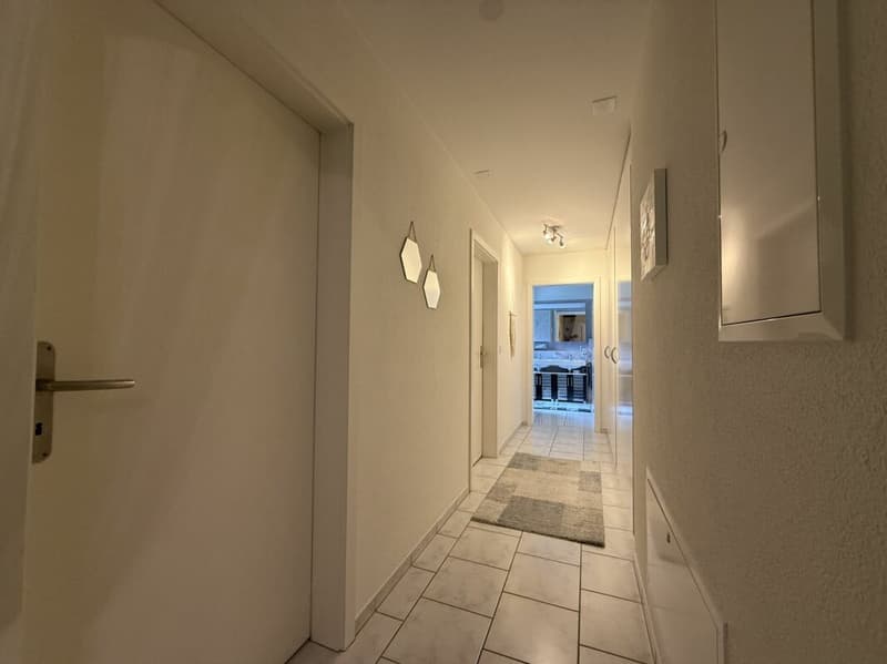 25-319 sehr gepflegte 4.5-Zimmer Gartenwohnung (10)