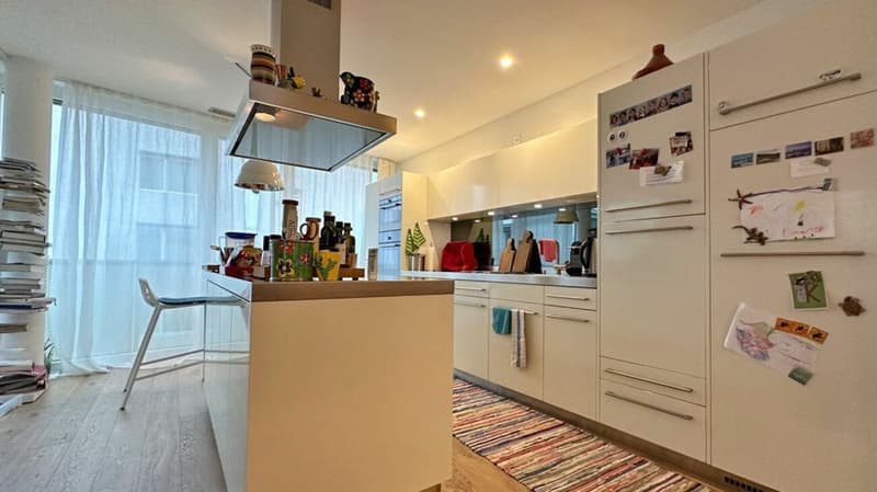 Exclusive 5.5 Zimmerwohnung am Rande der Altstadt in Rheinnähe (4)