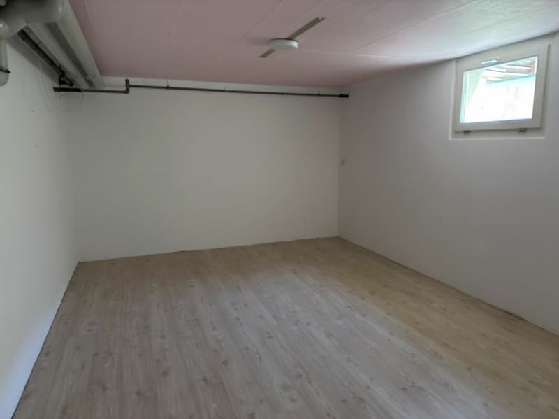 25-307 treniges und gemütliches 4.5-Zimmer Reiheneckhaus (13)