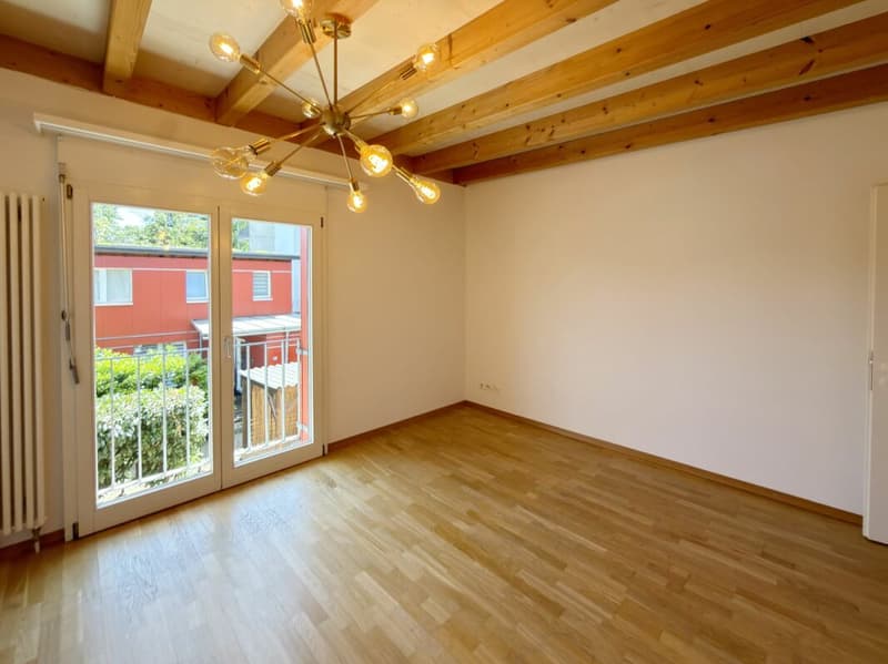 25-307 treniges und gemütliches 4.5-Zimmer Reiheneckhaus (9)