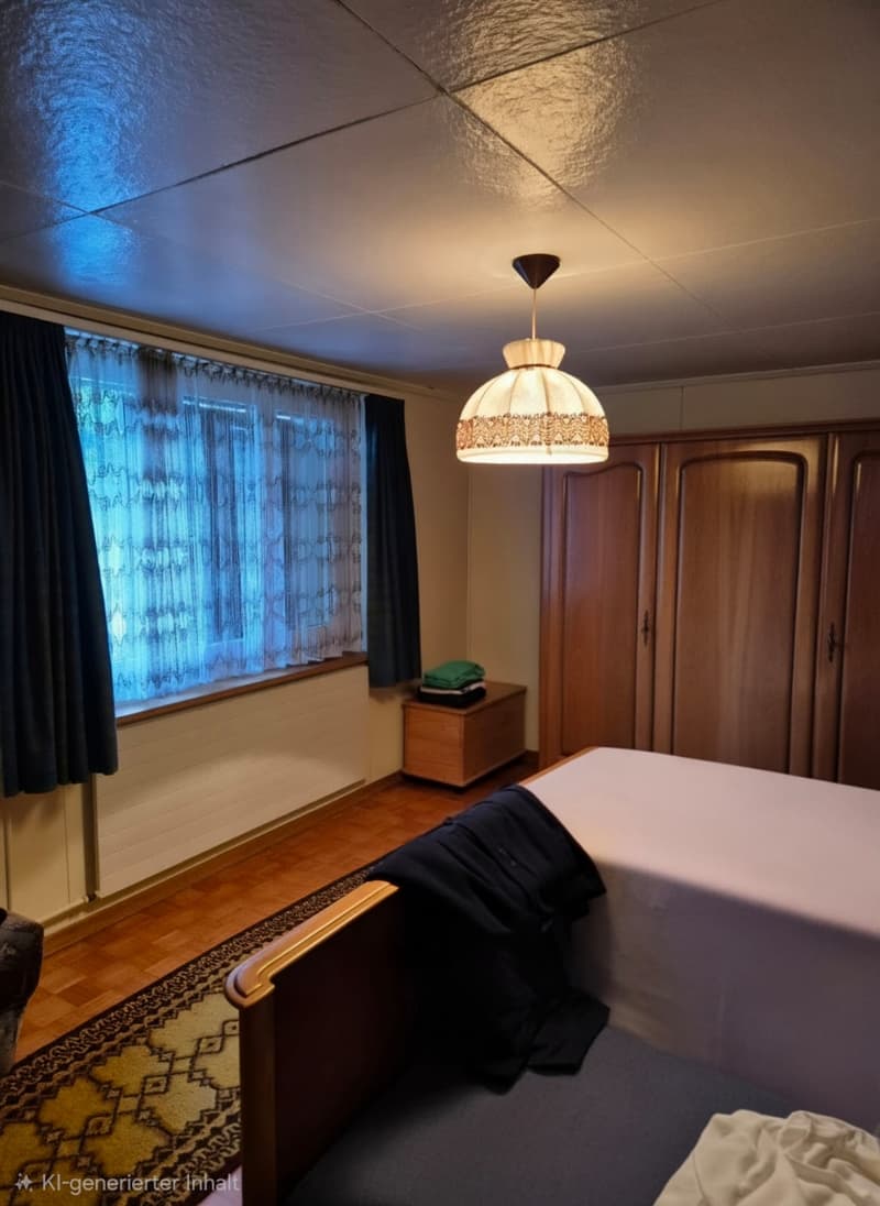 Charmante 4-Zimmer-Altbauwohnung in Glarus Nord – sofort verfügbar! (2)