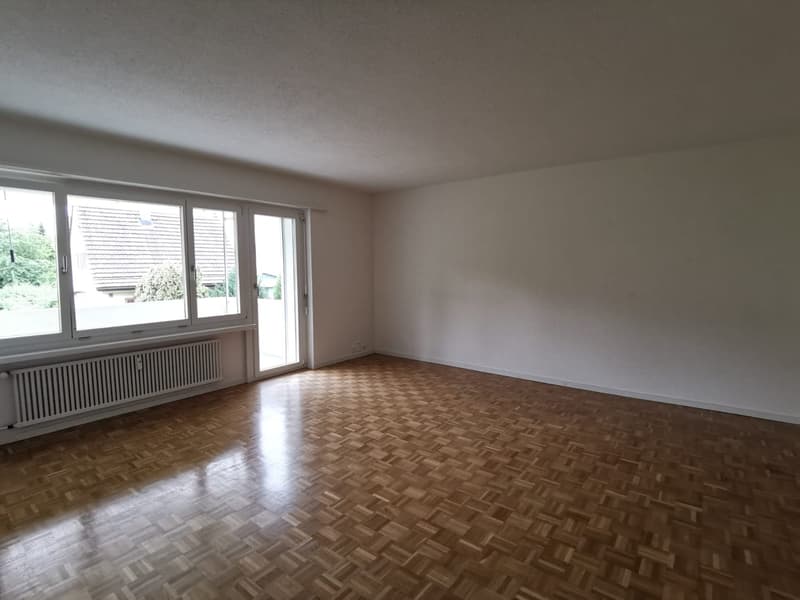 Helle 4-Zimmer-Wohnung mit teilweise Seesicht (4)