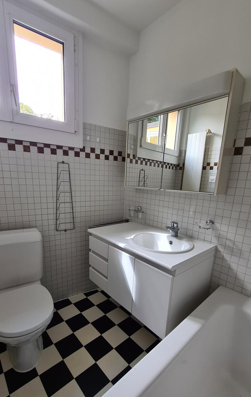 Charmante 2.5-Zimmer-Wohnung am Zeltweg in Zürich (9)