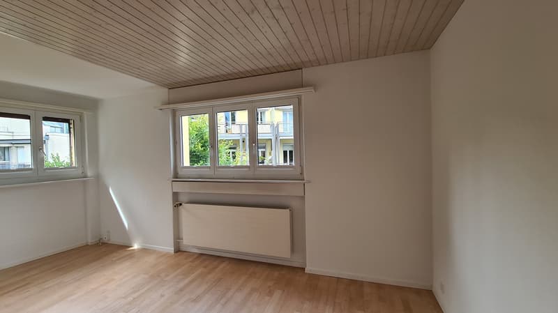 Charmante 2.5-Zimmer-Wohnung am Zeltweg in Zürich (8)