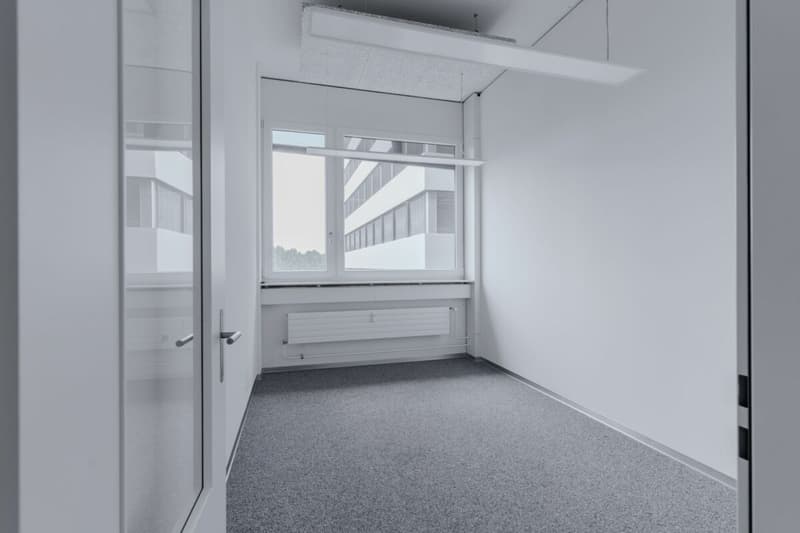 Ready-to-occupy office space in Stücki Business Park (3)