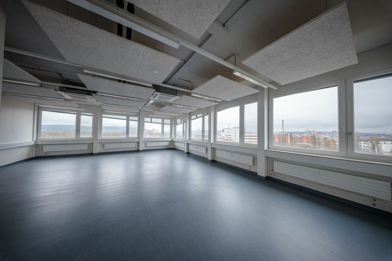 Discover the Future of Research: State-of-the-Art Laboratory Spaces for Groundbreaking Innovations. (7)