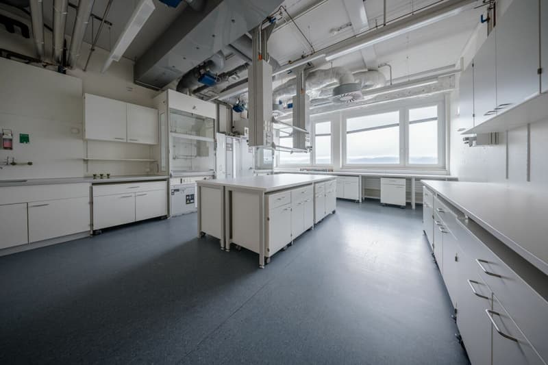 Discover the Future of Research: State-of-the-Art Laboratory Spaces for Groundbreaking Innovations. (5)