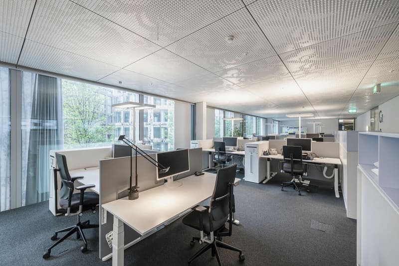 «RICHTIPLATZ» à partir de 600m² - élégant, central, prêt pour les affaires. (9)