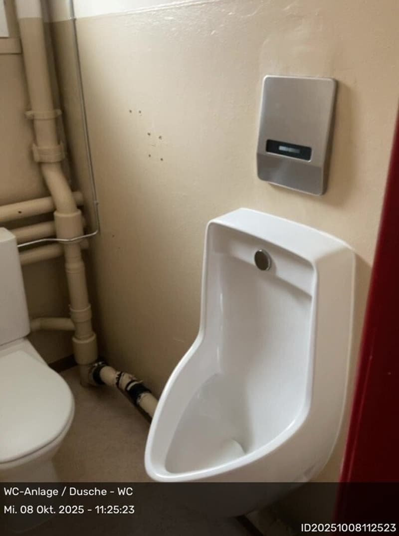 WC_Pissoir_01.jpg