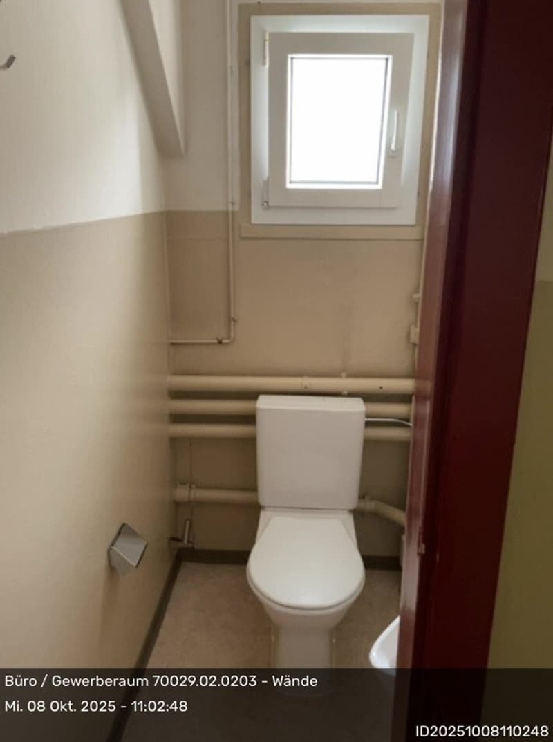 Buero_Gewerberaum_sep_WC.jpg