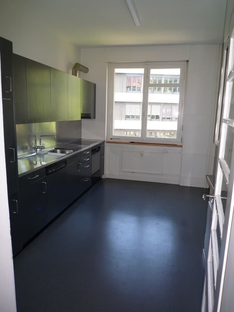 Effingerstr.41c_3.OG_rechts_4.JPG