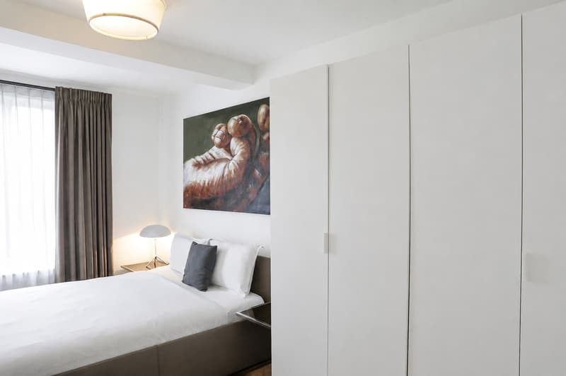 Grosszügige möblierte 3.5-Zimmer-Wohnung mit Balkon in Zürich-West (14)