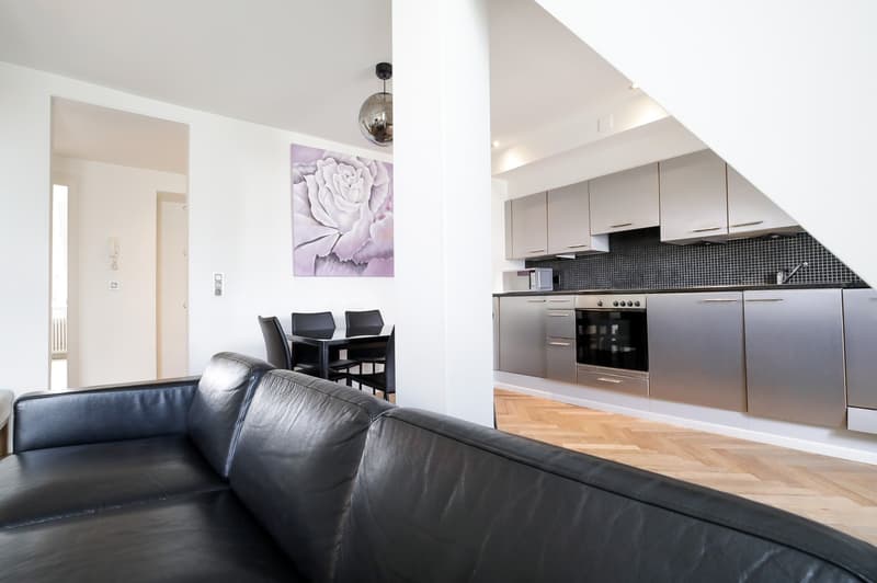 Grosszügige 3.5-Zimmer-Wohnung mit Balkon in Zürich-West (9)
