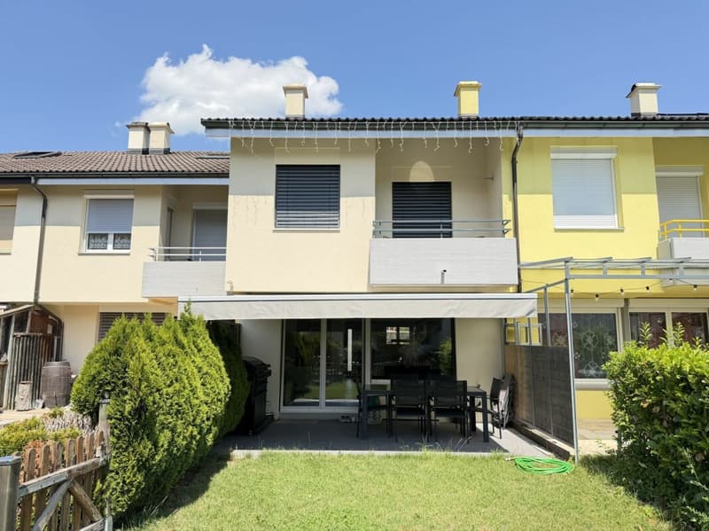 Moderner Familientraum mit eigenem Garten (1)