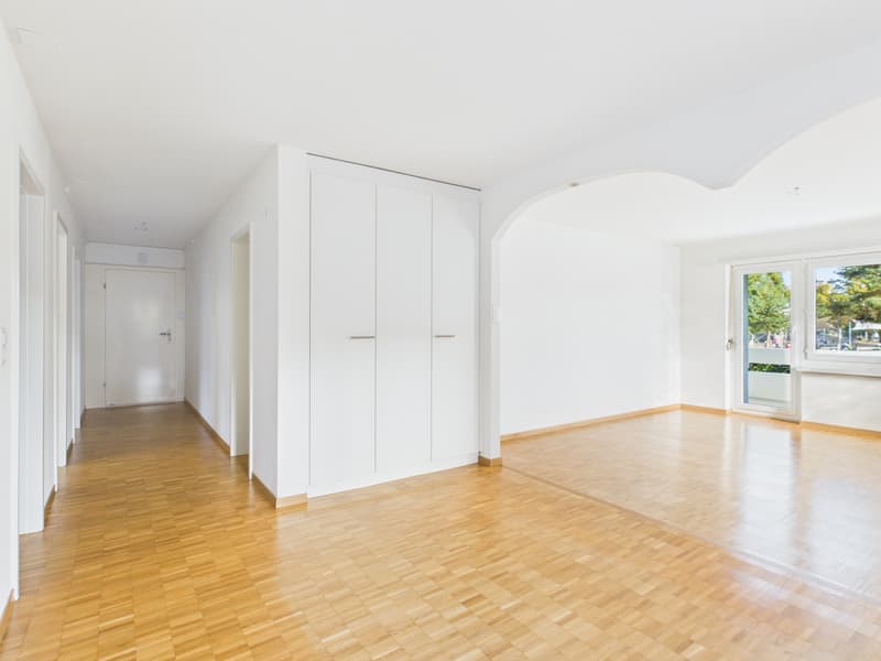 Helle 3.5-Zimmer-Wohnung mit vielseitiger Raumaufteilung (1)