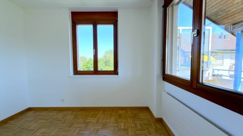 Grand Appartement Maisonnette Rénové avec Balcon dans un Quartier Calme à Solothurn (5)