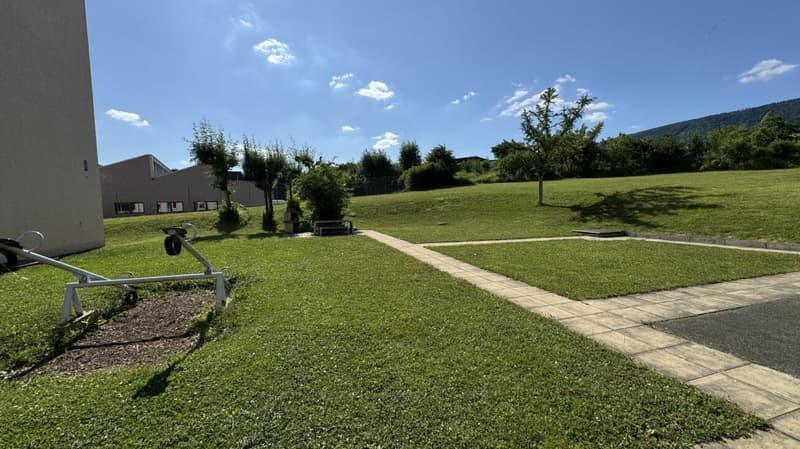 Bel appartement 4.5 pièces rénové avec vue à Delémont (15)