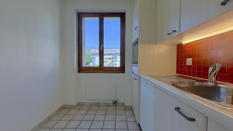 Eine sanierte und helle 2.5 Wohnung in einer ruhiger Lage Solothurn (12)
