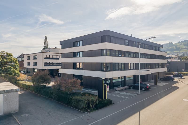 Zweiteilige Büro- oder Praxisfläche mit Wasseranschluss (1)