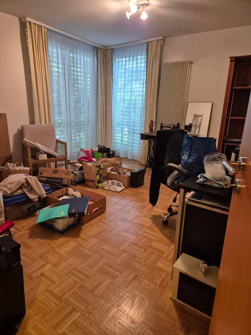 Zu vermieten: 4.5-Zimmer-Wohnung mit grossem Sitzplatz an ruhiger Lage (10)