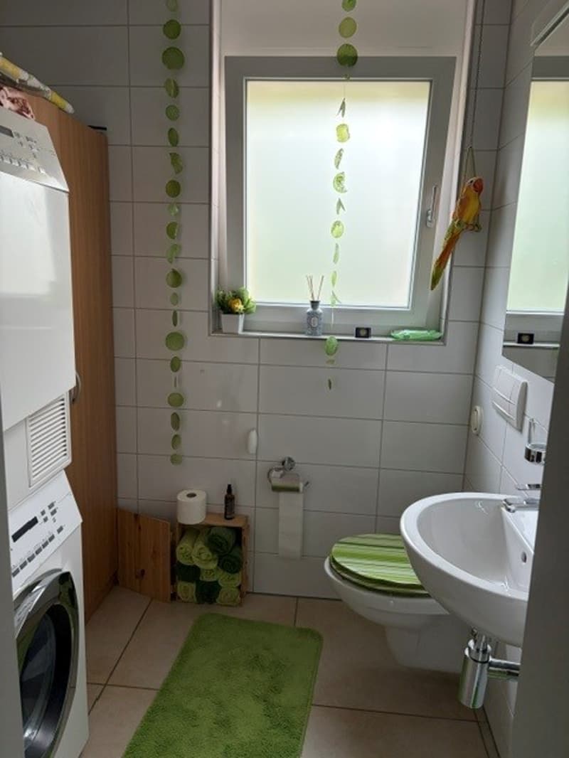 Schöne 4.5 Zimmer Parterrewohnung mit grossem Sitzplatz (13)