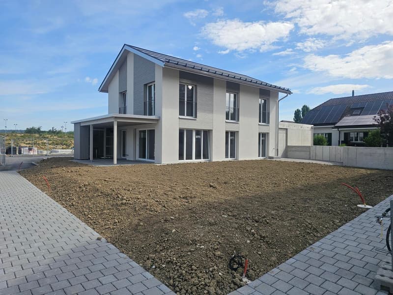 Neubau-Einfamilienhaus mit 5.5 Zimmern in Hüttlingen (1)