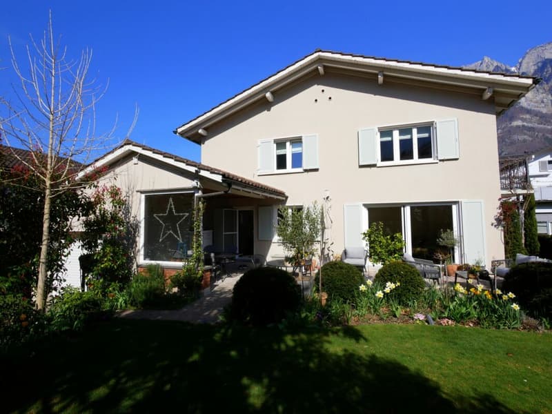 5½ - Room Single-Family Home (2)