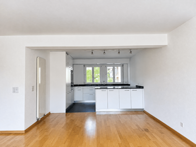 Grosszügige 4.5-Zimmer-Maisonette-Wohnung am Rosenberg (4)