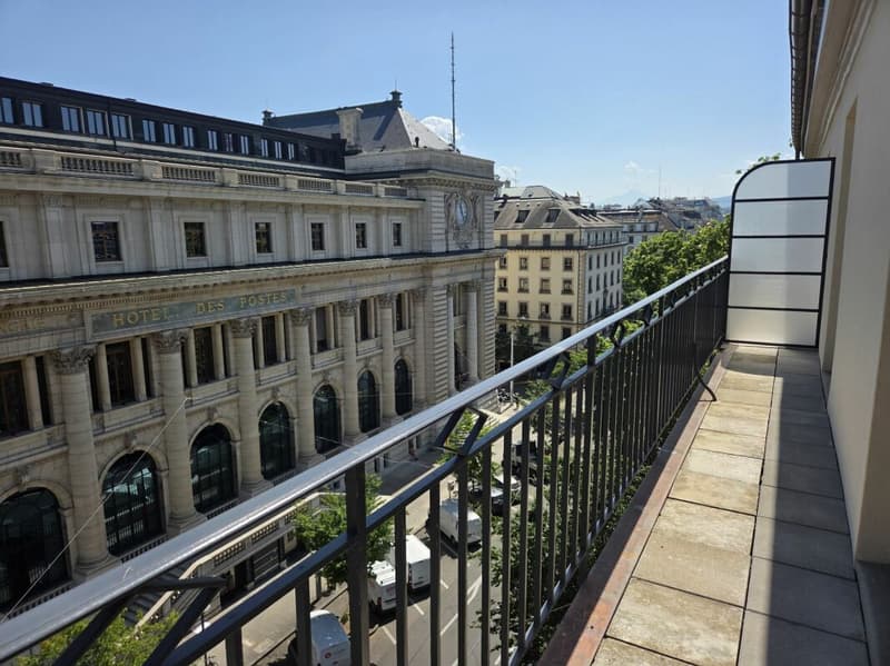 Bureaux rénovés - 49 m² au coeur de Genève (1)