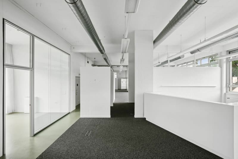 Attraktiver Standort mit Seesicht und top Visibilität (5)
