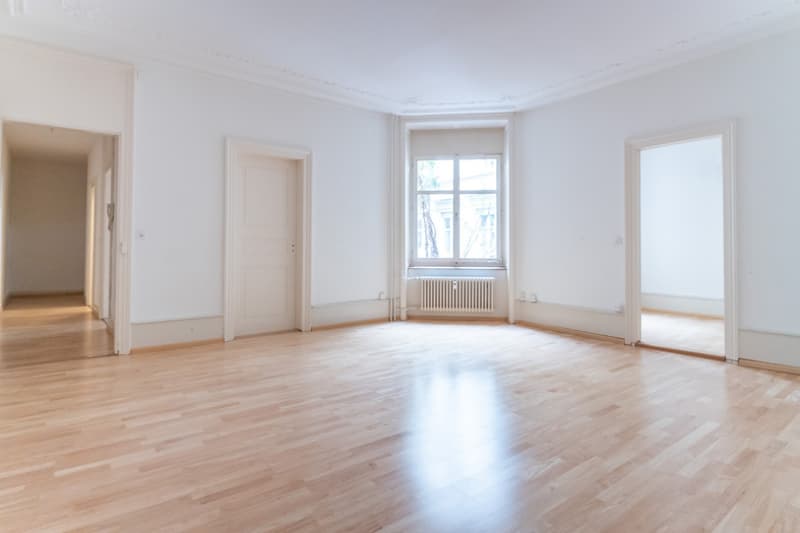 Charmant appartement dans un immeuble ancien au centre-ville (2)