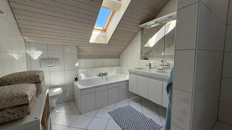 Charmantes 5.5-Zimmer-Einfamilienhaus in Niederhasli (10)