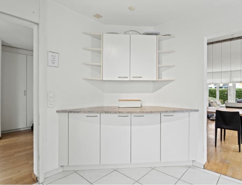 Charmantes 5.5-Zimmer-Einfamilienhaus in Niederhasli (5)