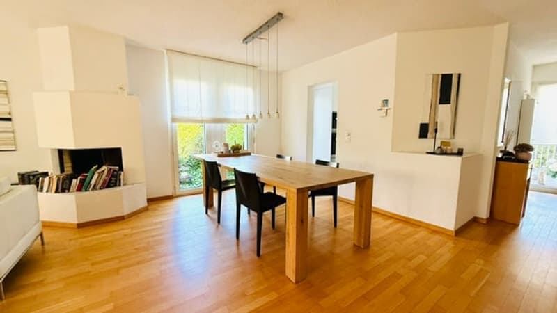 Charmantes 5.5-Zimmer-Einfamilienhaus in Niederhasli (3)