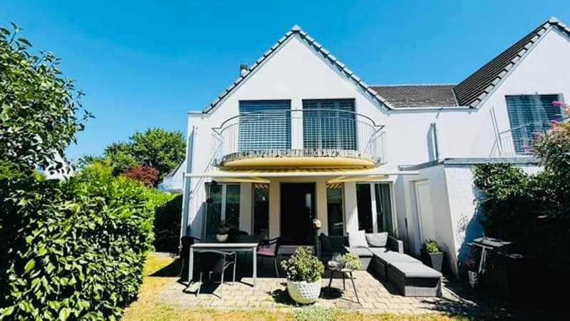 Charmantes 5.5-Zimmer-Einfamilienhaus in Niederhasli (7)