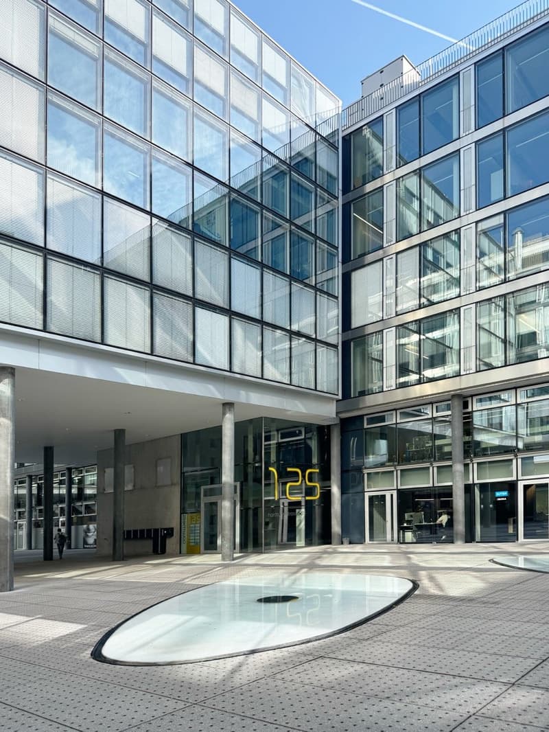 Moderne Bürofläche in Zürich-West (2)