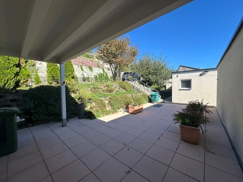 nördliche Gartenterrasse