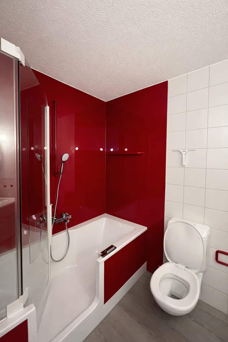Die ersten 2 Monate mietfrei - Moderne 5.5-Zimmer-Maisonette-Wohnung in ruhiger Lage im Hirzel ZH (11)