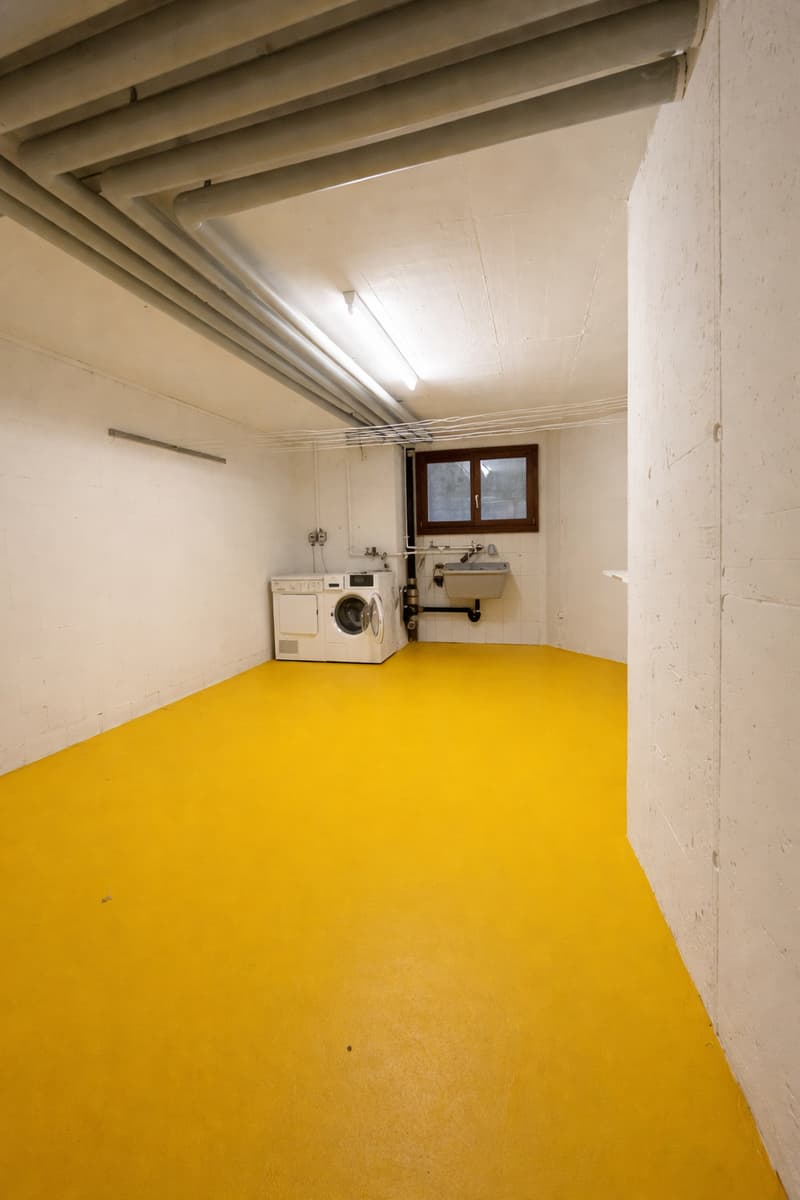 Die ersten 2 Monate mietfrei - Moderne 5.5-Zimmer-Maisonette-Wohnung in ruhiger Lage im Hirzel ZH (14)