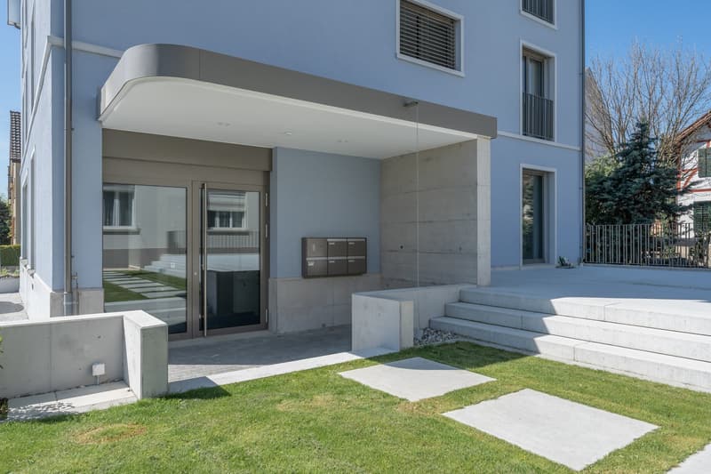 Moderne 4.5-Zimmer-Dachwohnung mit Balkon in Wil (13)