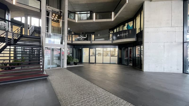Büro- oder Verkaufsflächen an Top Lage im Bergerzentrum | homegate.ch