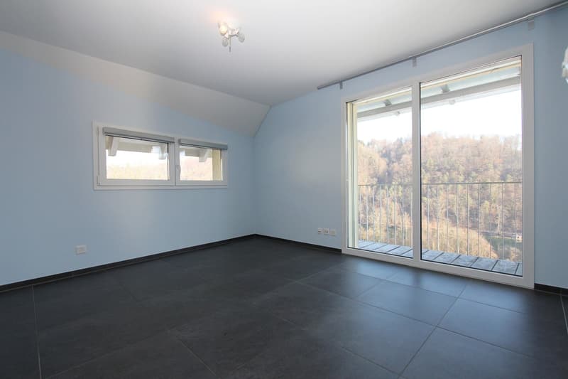 Helle 4½-Zimmerwohnung mit schöner Aussicht auf den Rhein (7)