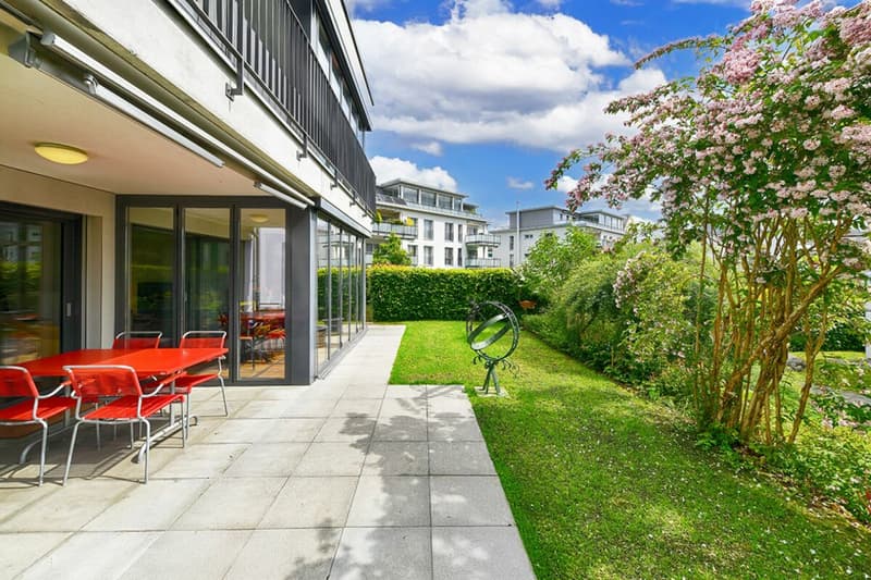 Stilvolle 3.5-Zi.-Gartenwohnung mit Wintergarten ruhig und zentral (10)