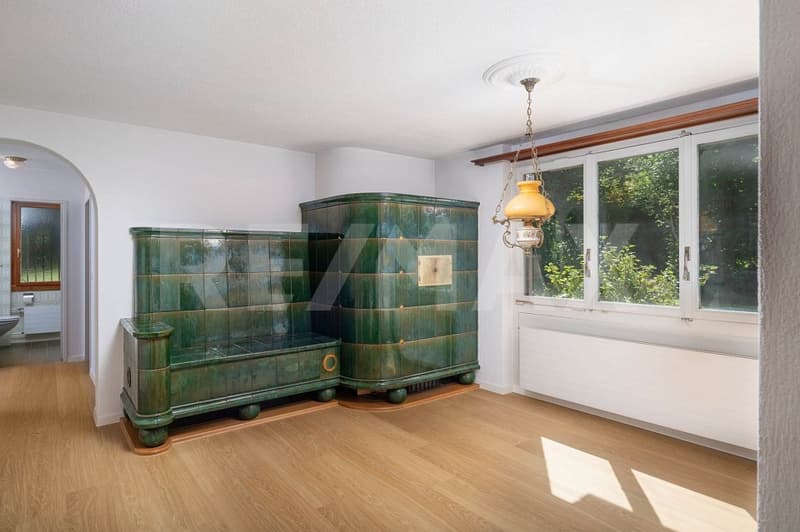 Gepflegtes 6-Zimmer Einfamilienhaus mit Weitsicht und Gartenidylle (10)