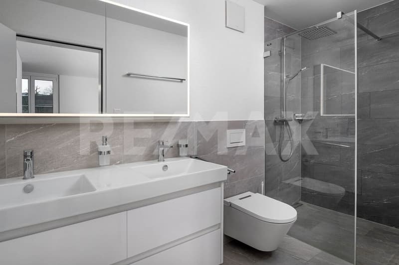 Hochwertige 4.5-Zimmer-Wohnung mit unverbaubarer See- und Weitsicht (9)