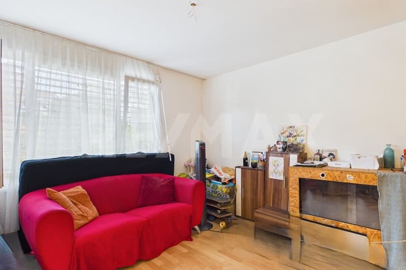 Charmante 1.5-Zimmer-Wohnung modernisiert und nur wenige Schritte vom Zürichsee (4)