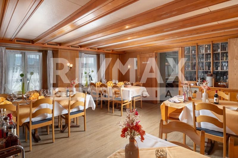 Hotel-Restaurant mit 15 Zimmern, 120 Sitzplätzen sowie Umnutzungs- und Erweiterungspotenzial (4)