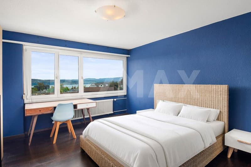 Schöne 4-Zimmer Wohnung mit wundervollem Blick auf den Zürichsee (7)