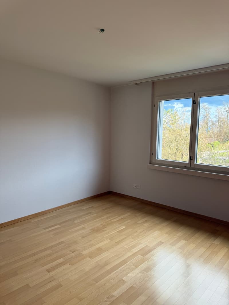 Helles 4.5 Zimmer-Reiheneinfamilienhaus in Thalwil zu vermieten (12)