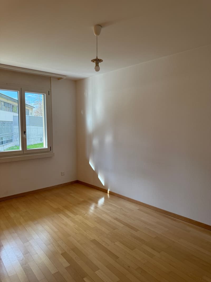 Helles 4.5 Zimmer-Reiheneinfamilienhaus in Thalwil zu vermieten (11)